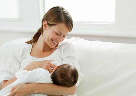 Breastfeeding: Best way to Feed Baby 