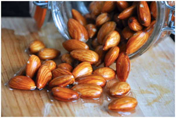 Health Benefits Of Soaked Almonds